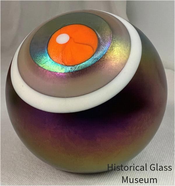 Decorative Abelman glass paperweight